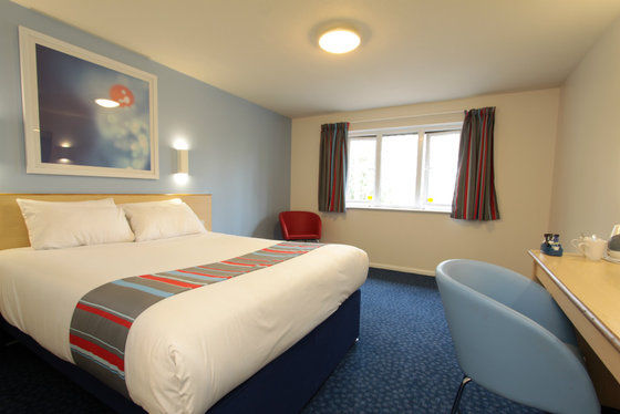 Travelodge Northampton Upton Way חדר תמונה