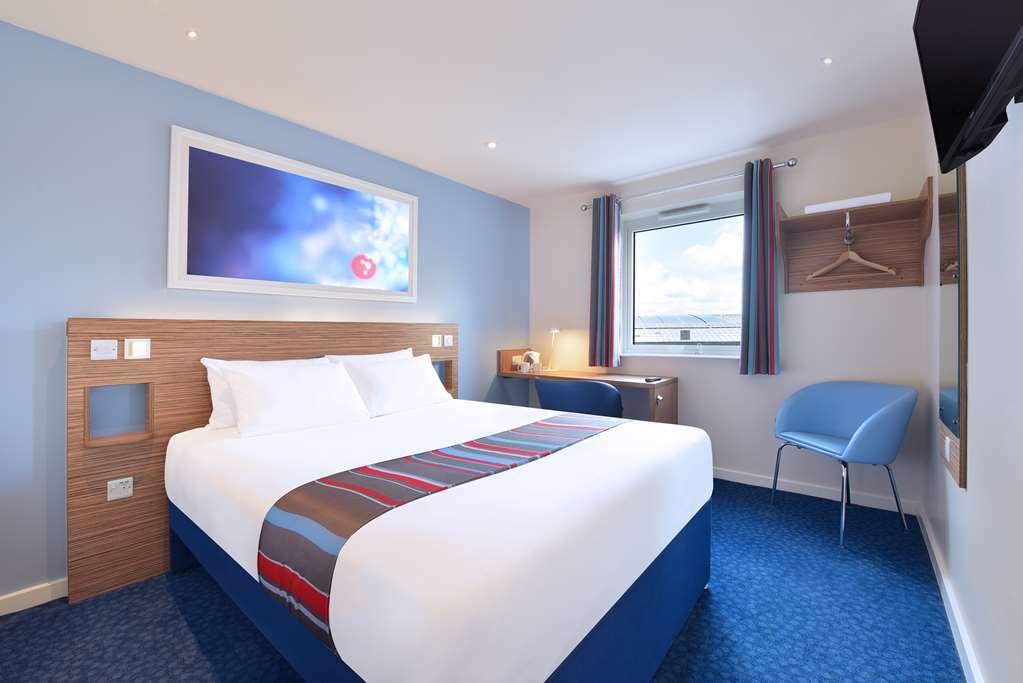 Travelodge Northampton Upton Way חדר תמונה